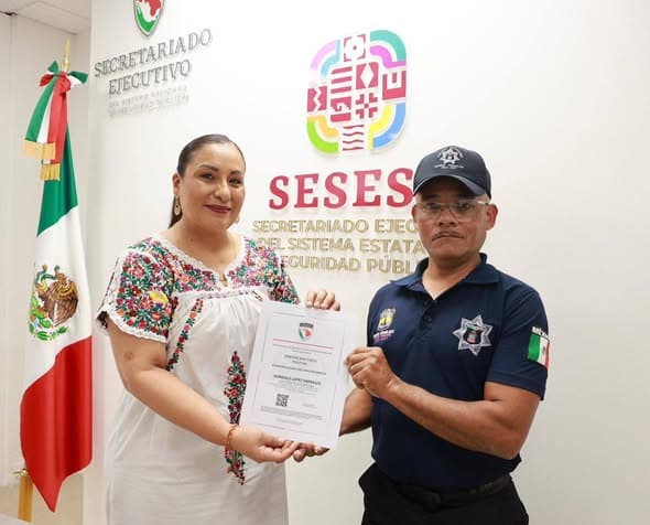 Policías de Unión Hidalgo obtienen Certificado Único