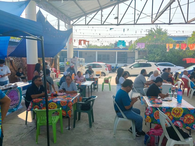 El mercado gastronómico “Binni Yaati” dinamiza la economía de Ixtaltepec